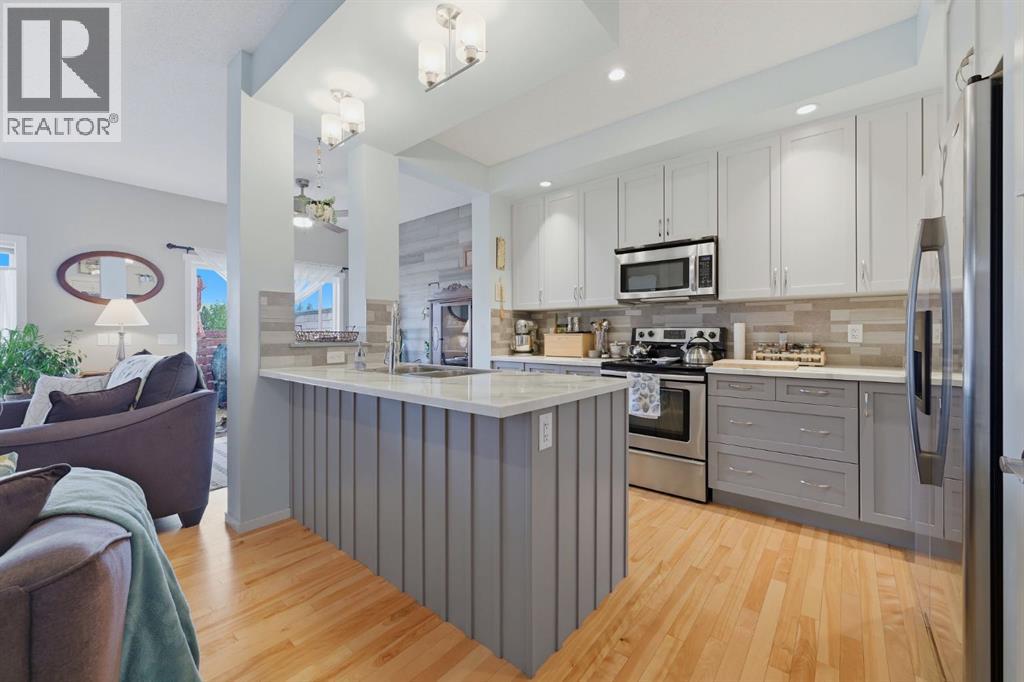 94 River Heights Crescent - photo 3