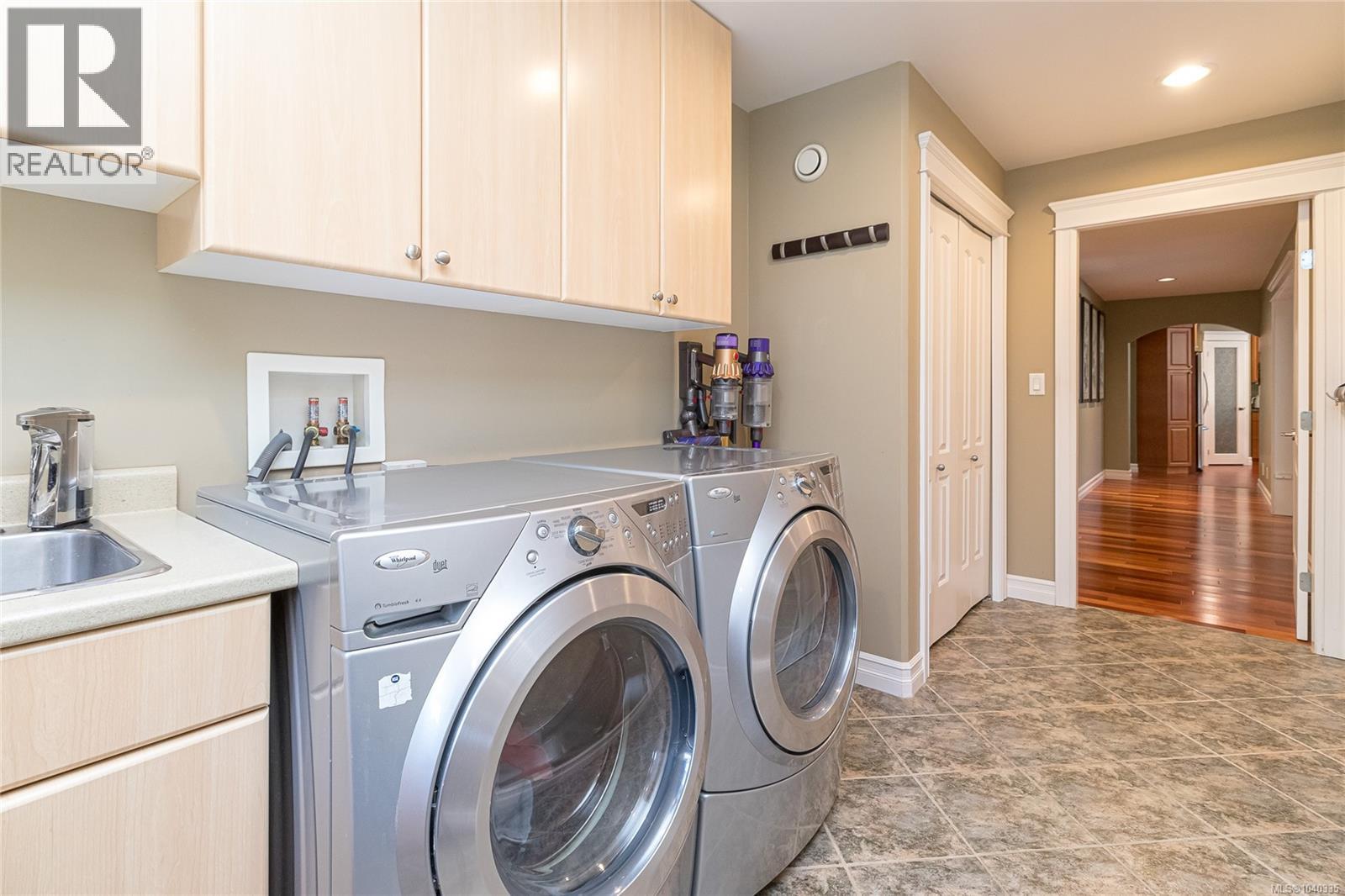 2201 Arbutus Cove Lane - 26