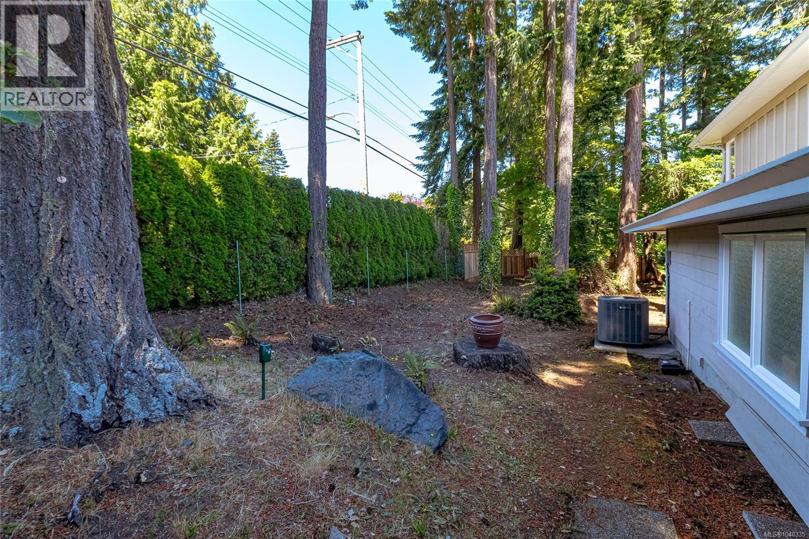 2201 Arbutus Cove Lane, Saanich