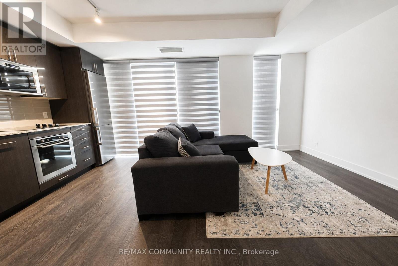 #2402 2550 SIMCOE STREET N - 14