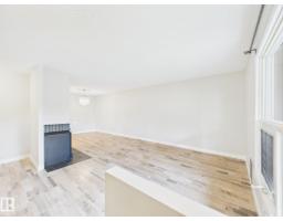 152 Surrey Gardens Nw, Edmonton, AB T5T1Z3 Photo 12