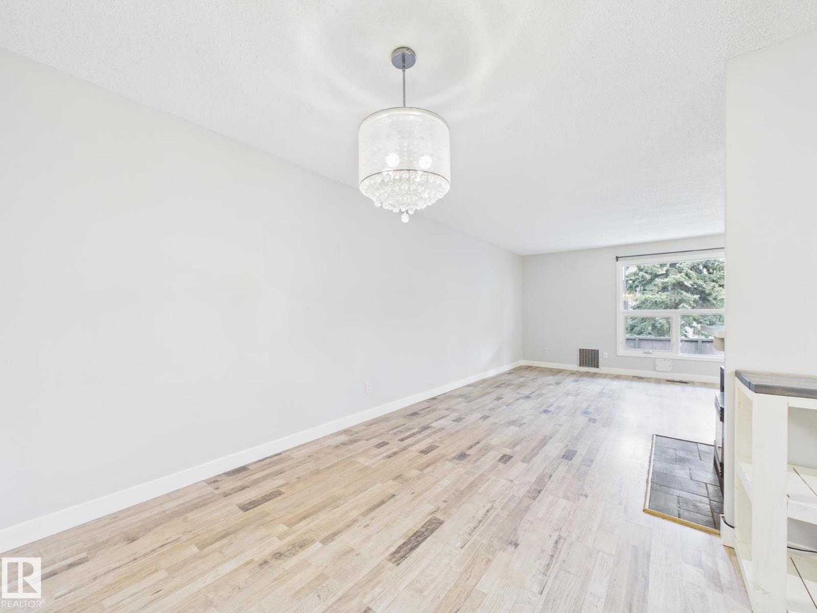 152 Surrey Gardens NW - 19
