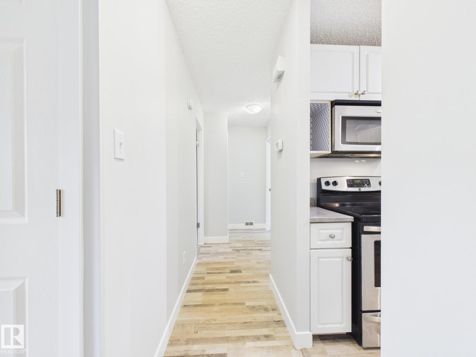 152 Surrey Gardens NW - 26