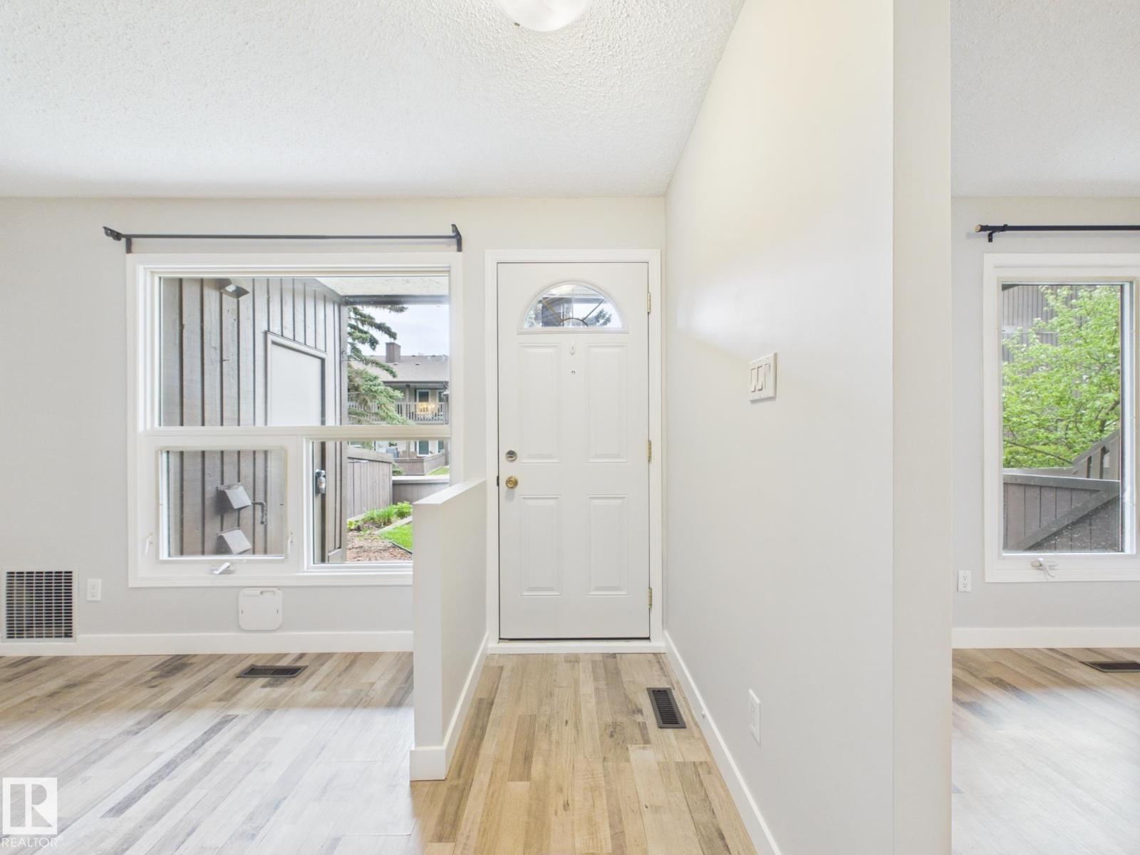 152 Surrey Gardens NW - 11