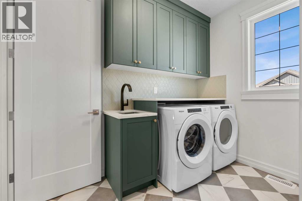 32 Greenwich Mews NW — photo 19