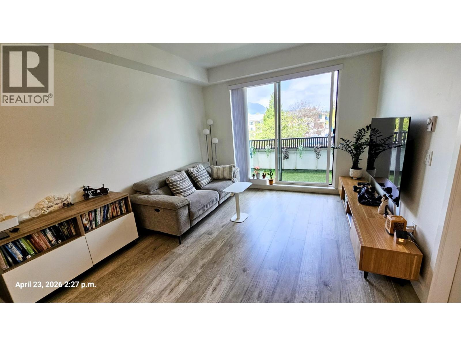 405 2160 GRANT AVENUE, Port Coquitlam