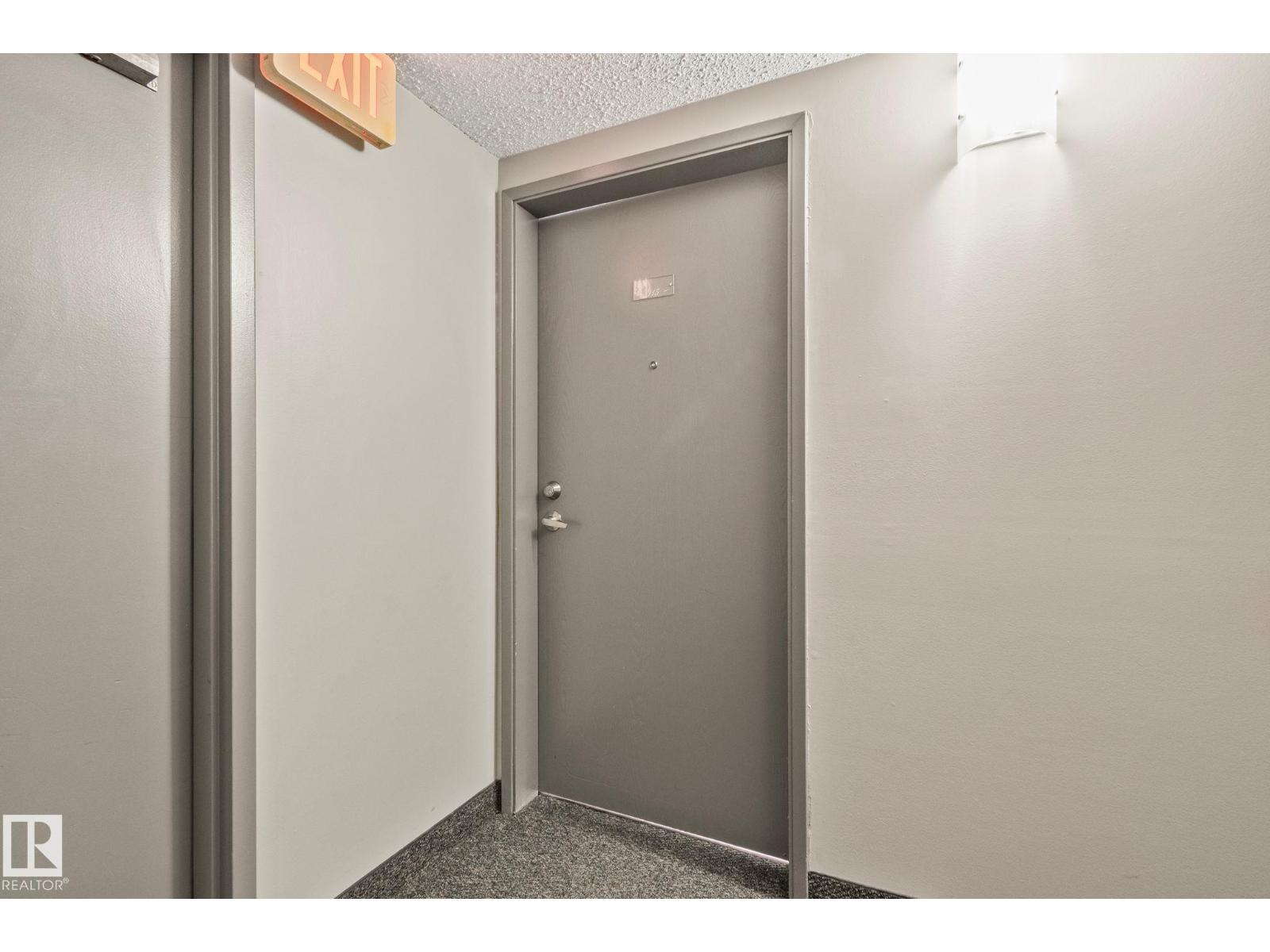 #115 4608 52 AV - 6
