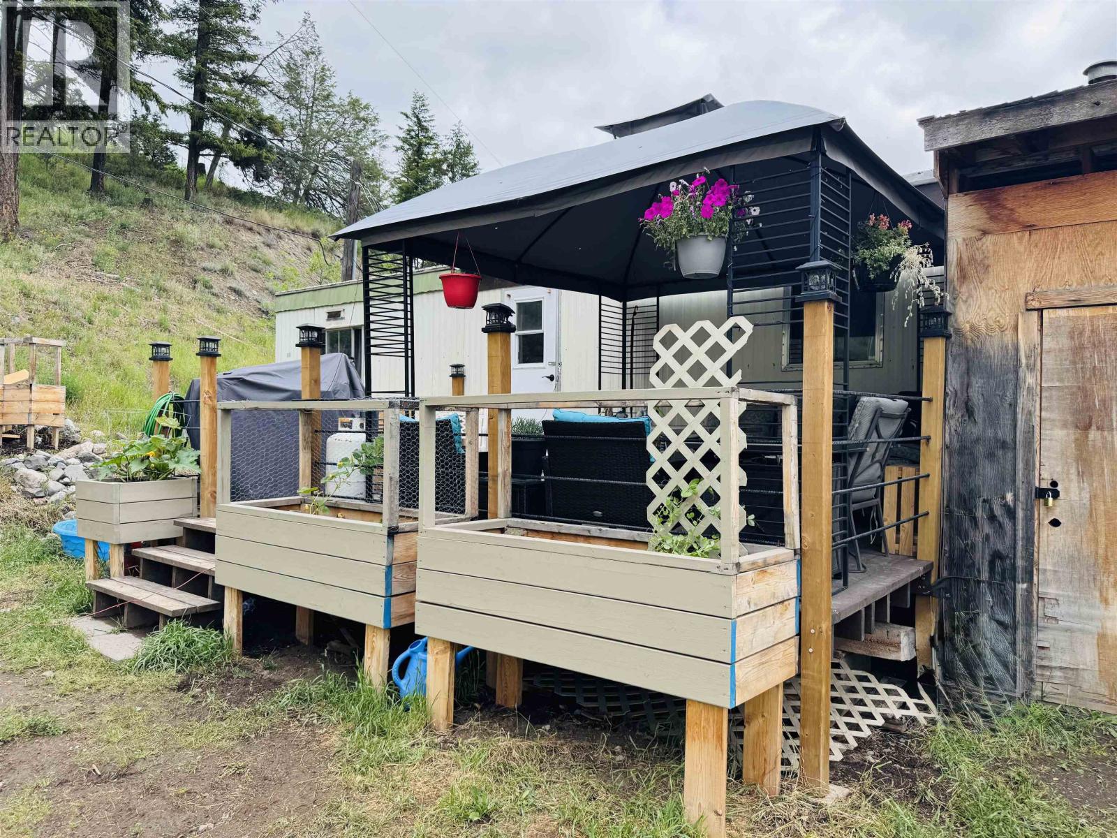 #T6 560 SODA CREEK ROAD - Image 16