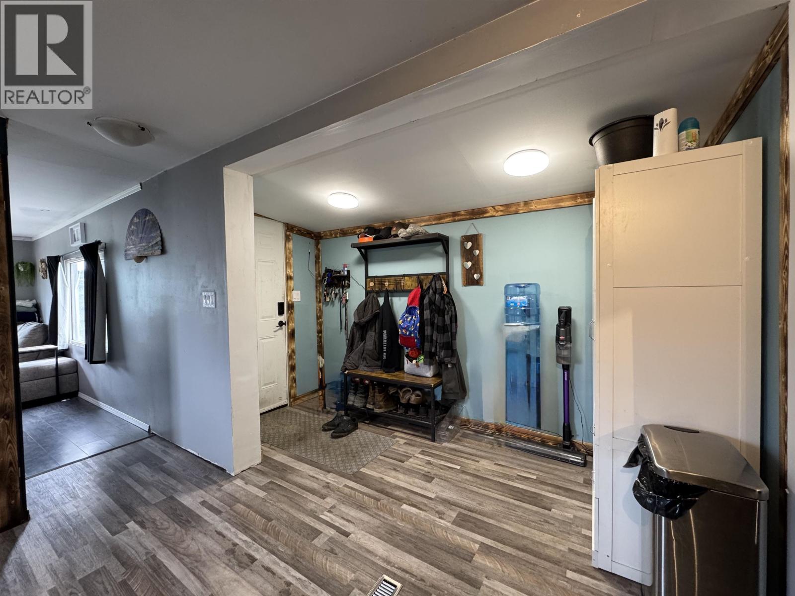 #T6 560 SODA CREEK ROAD - Image 3