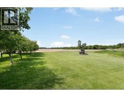 5pc Ensuite bath - 658 Talbot Street East, Leamington, ON N0P2P0 Photo 13