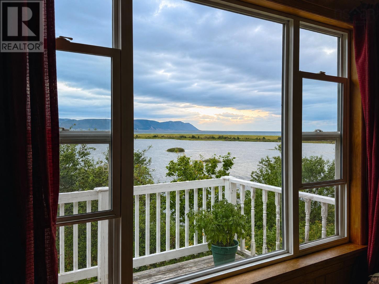 659 White Point Road - 10