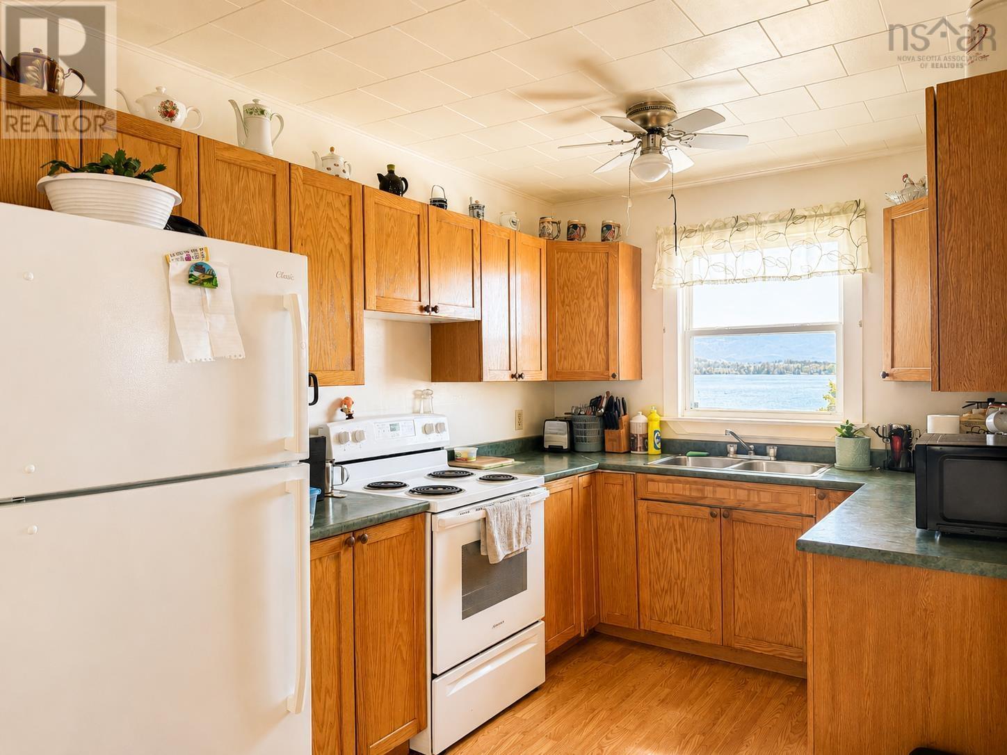 659 White Point Road - 8