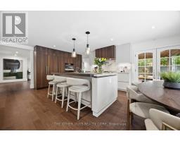 18 Chipstead Road, Toronto, ON M3B3E6 Photo 11