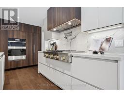 18 Chipstead Road, Toronto, ON M3B3E6 Photo 10