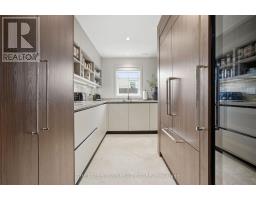 18 Chipstead Road, Toronto, ON M3B3E6 Photo 13