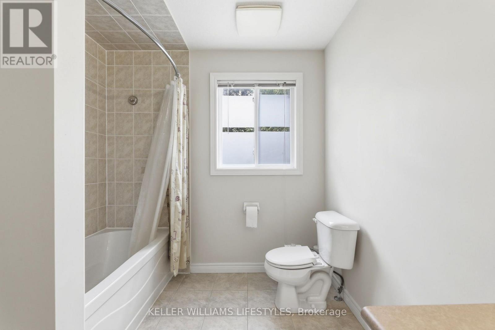 1127 FOXHUNT ROAD - 21