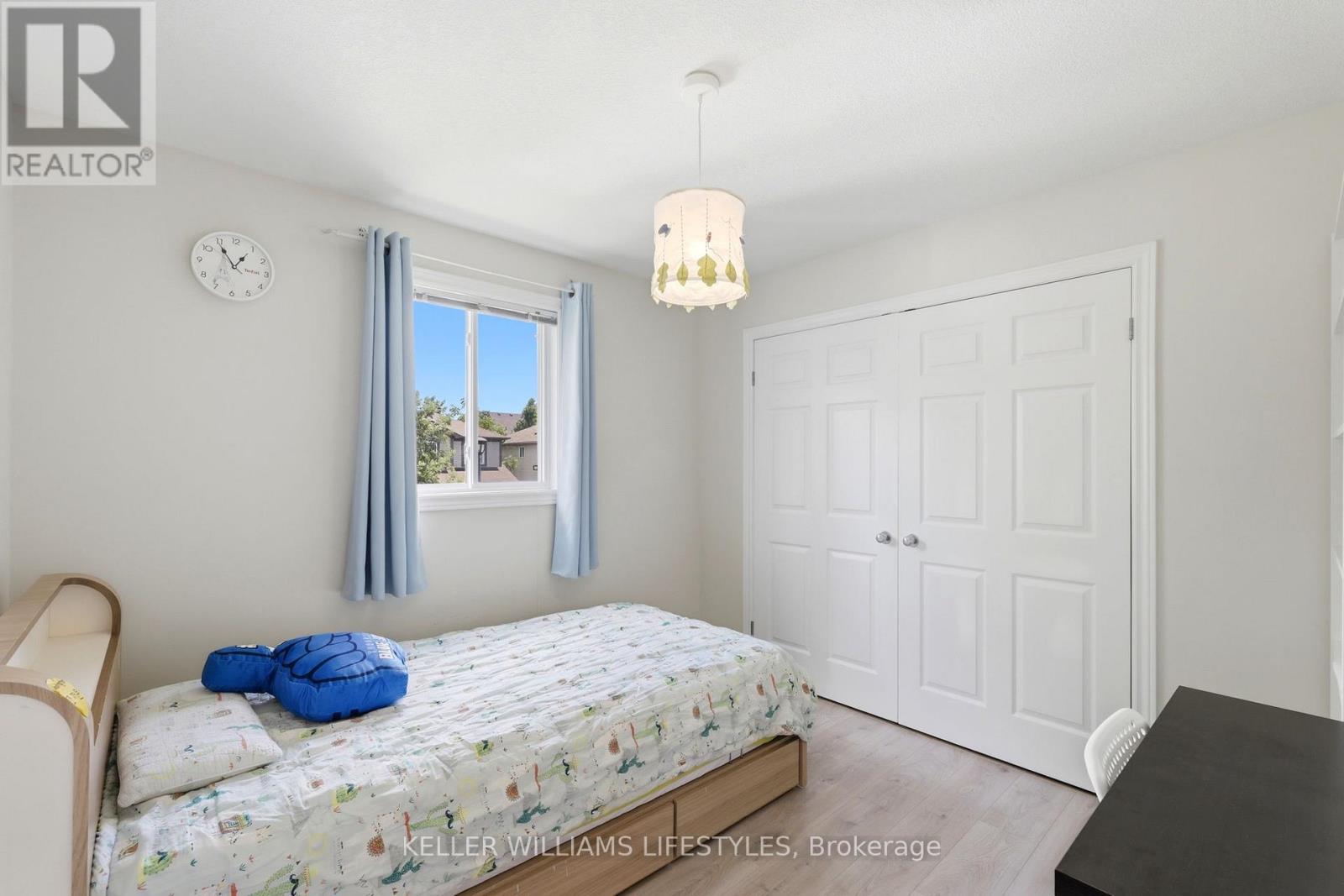 1127 FOXHUNT ROAD - 22