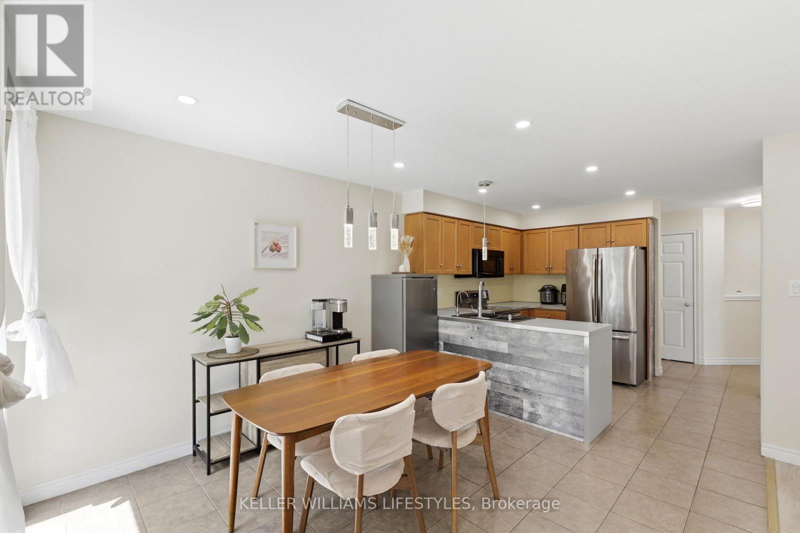 1127 FOXHUNT ROAD - 12