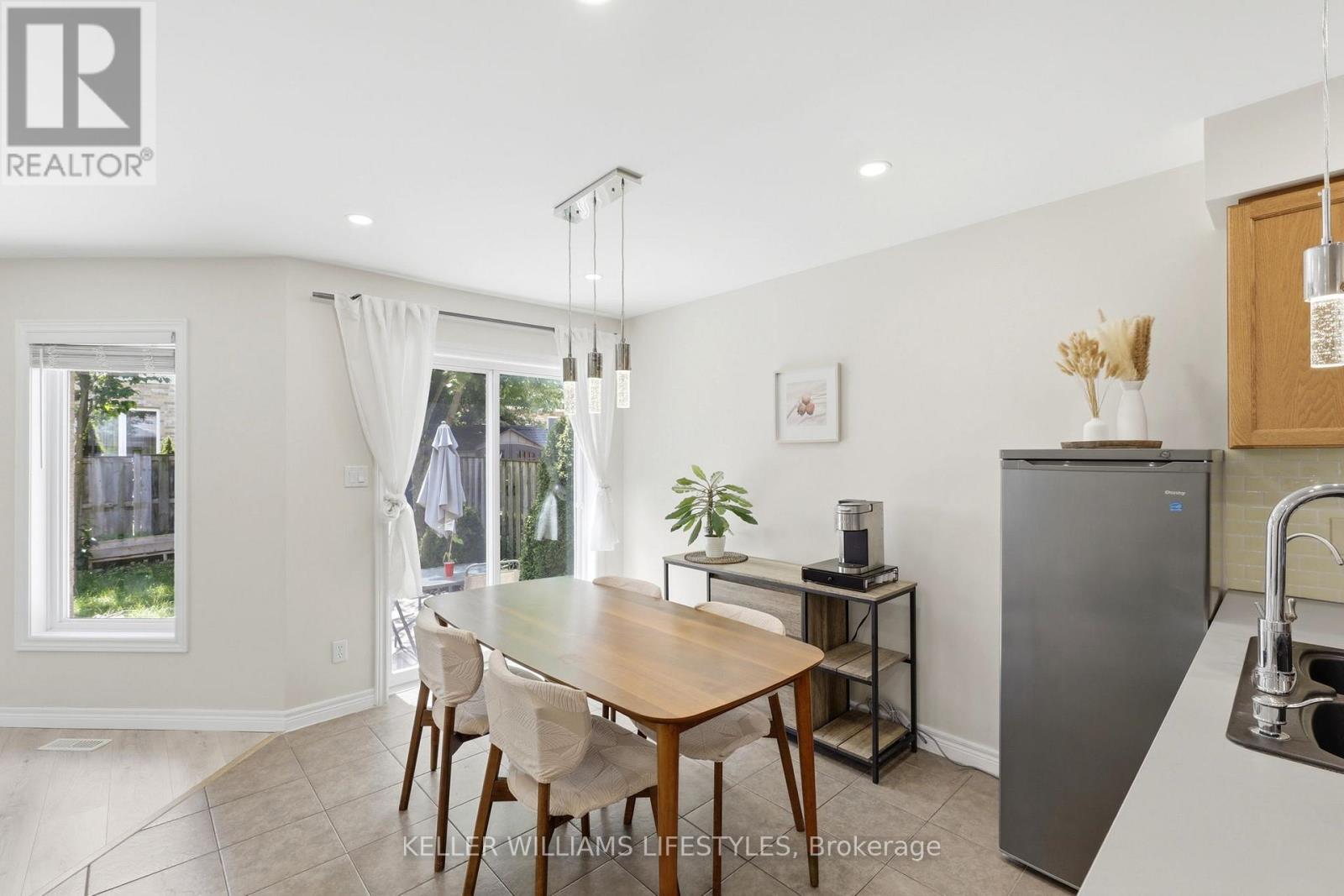 1127 FOXHUNT ROAD - 13