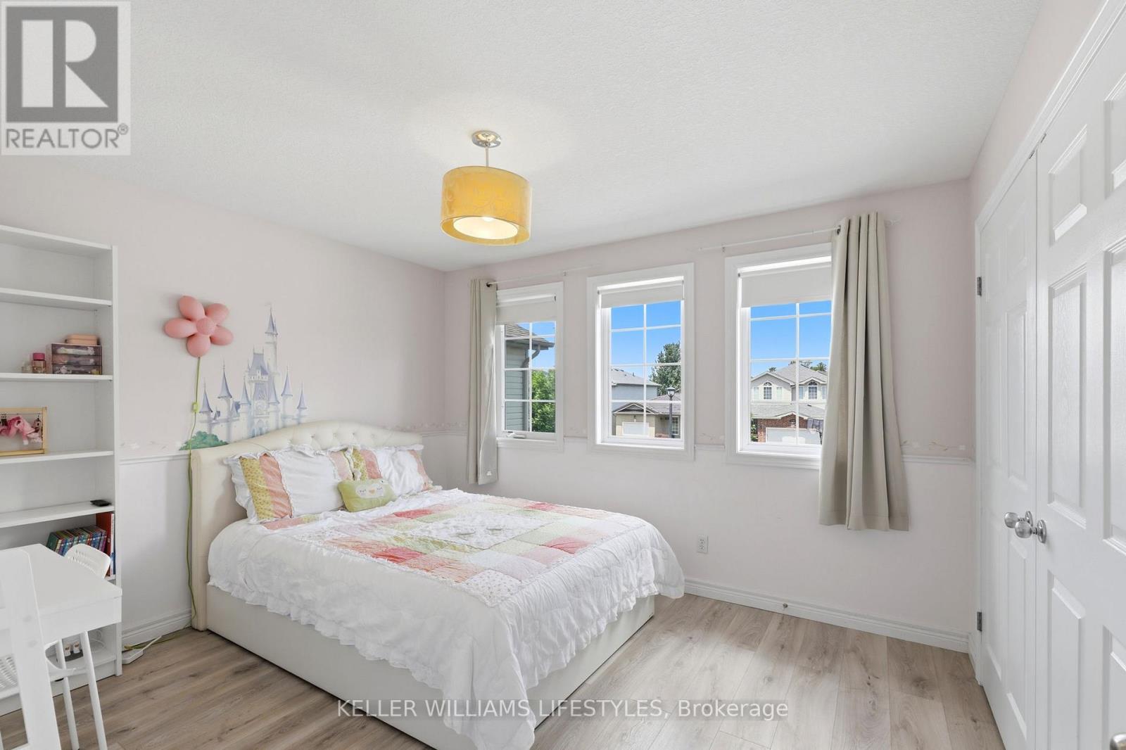 1127 FOXHUNT ROAD - 24