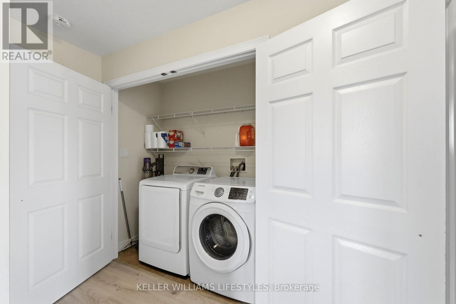 1127 FOXHUNT ROAD - 26