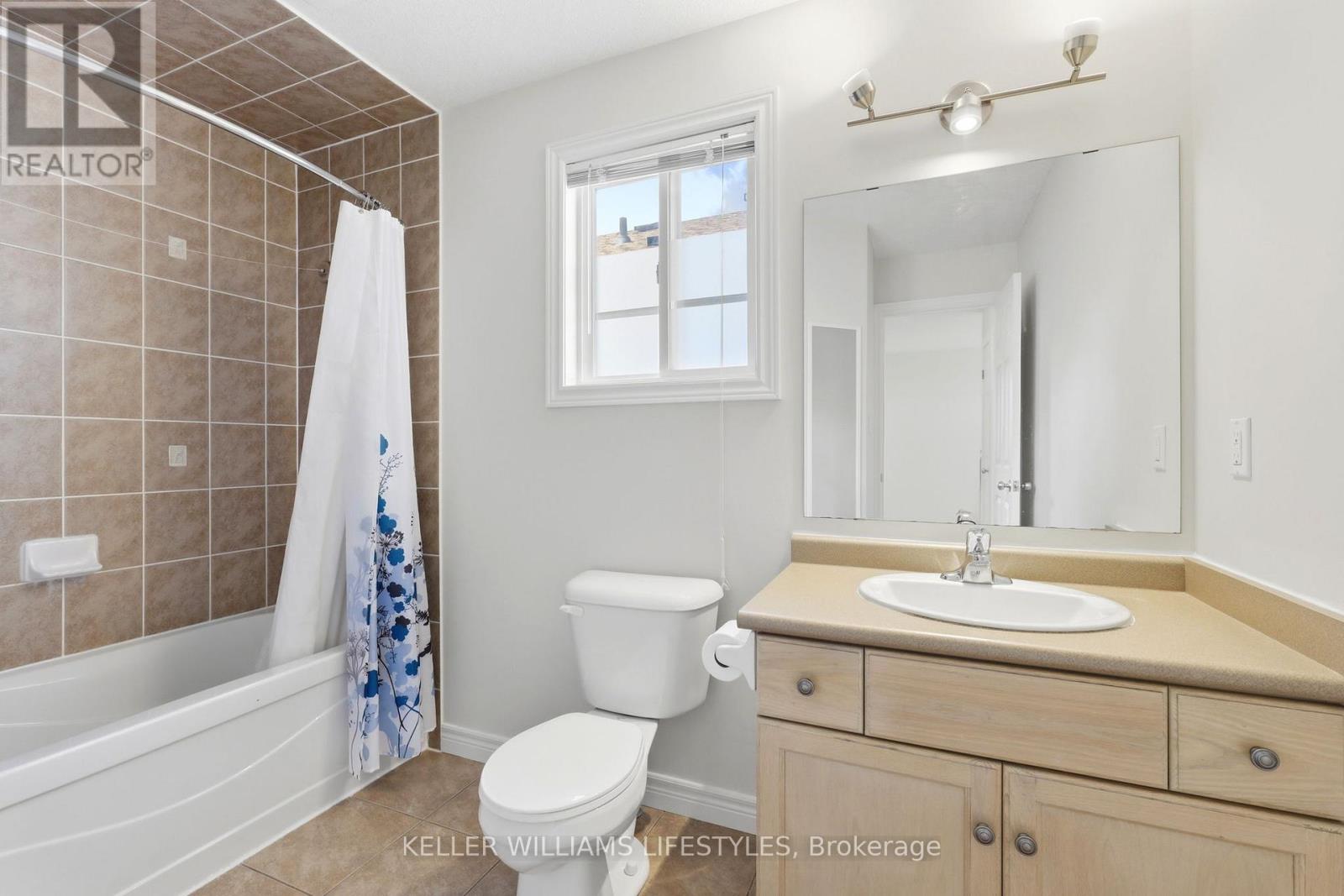 1127 FOXHUNT ROAD - 27