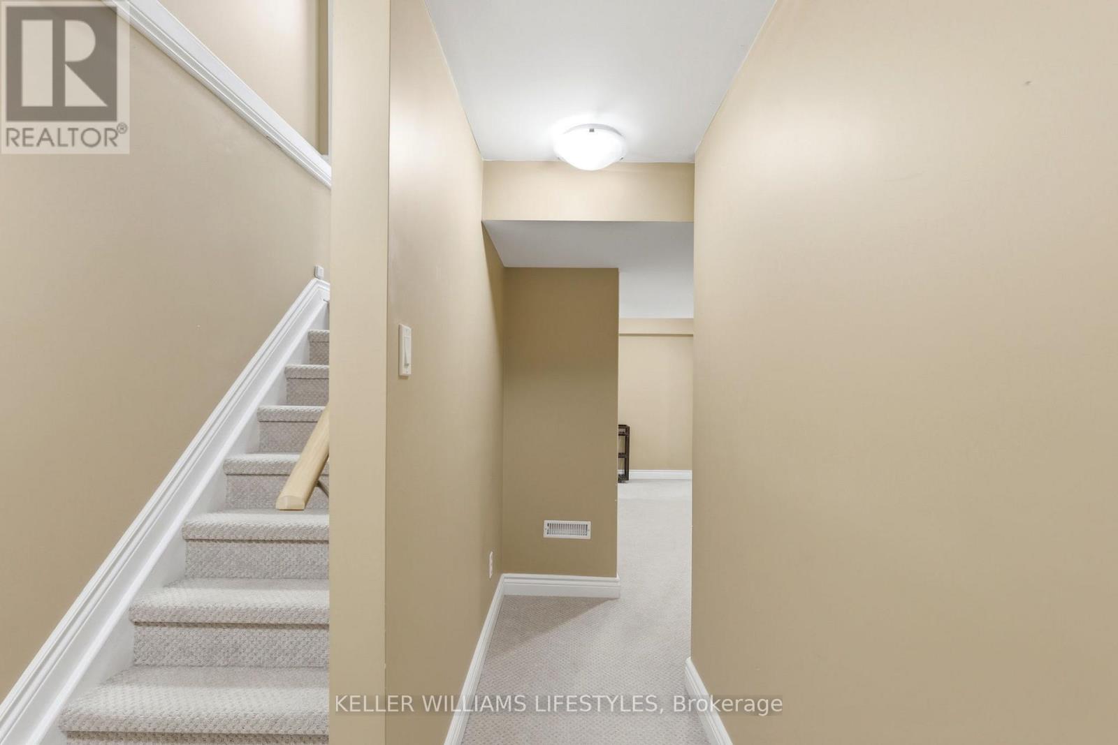 1127 FOXHUNT ROAD - 28