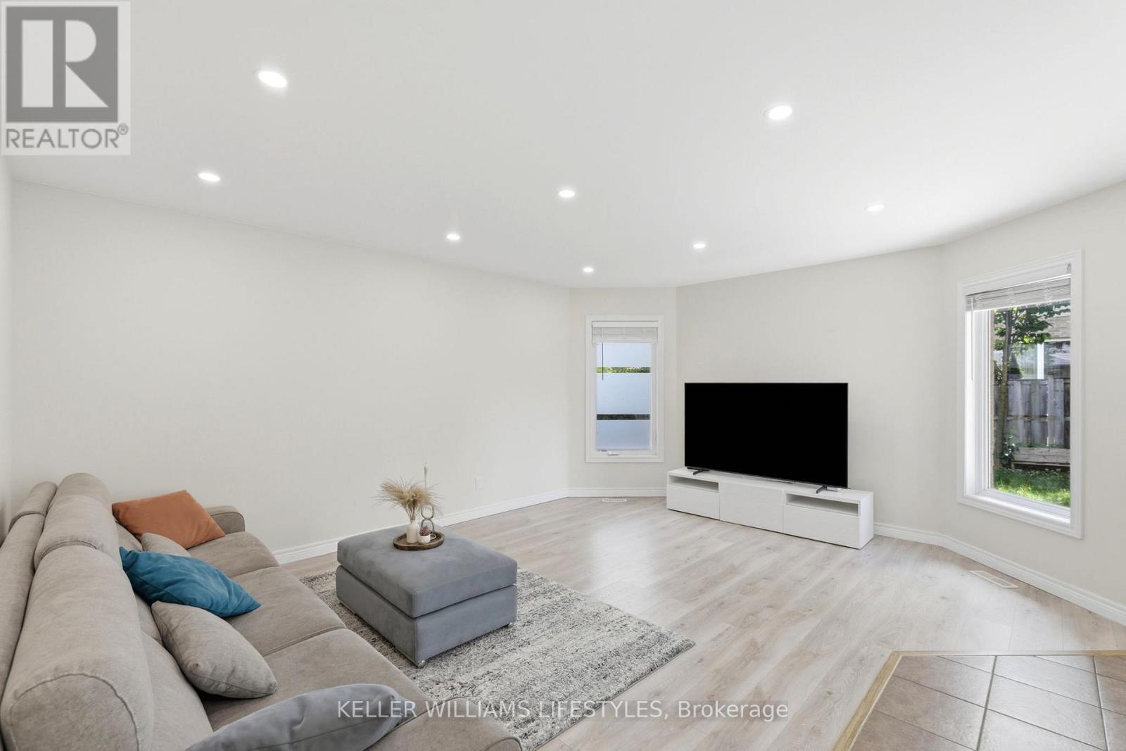 1127 FOXHUNT ROAD - 7