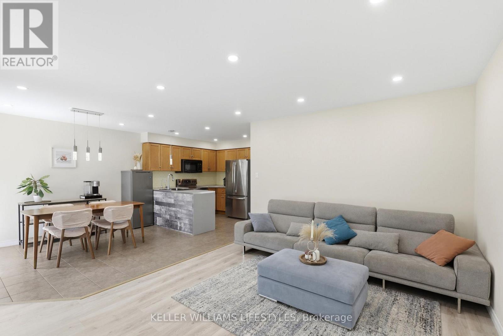 1127 FOXHUNT ROAD - 6