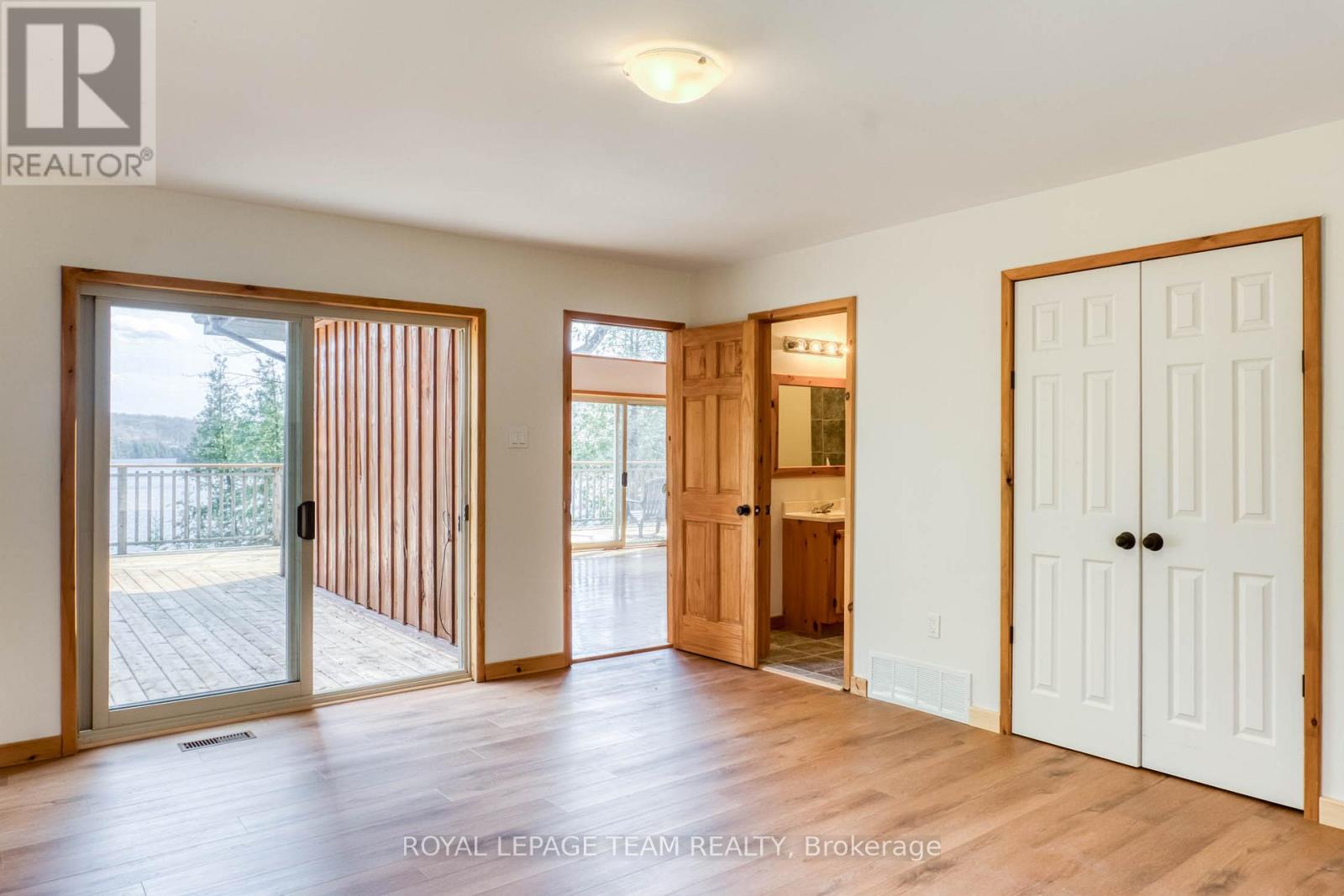 1139 B NORTH SHORE ESTATES LANE N - 12
