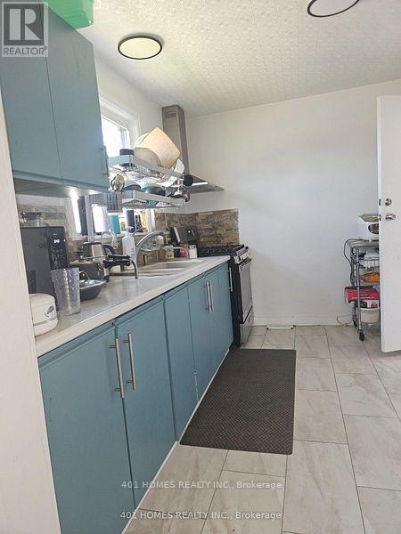 1092 BRYDGES STREET - 11