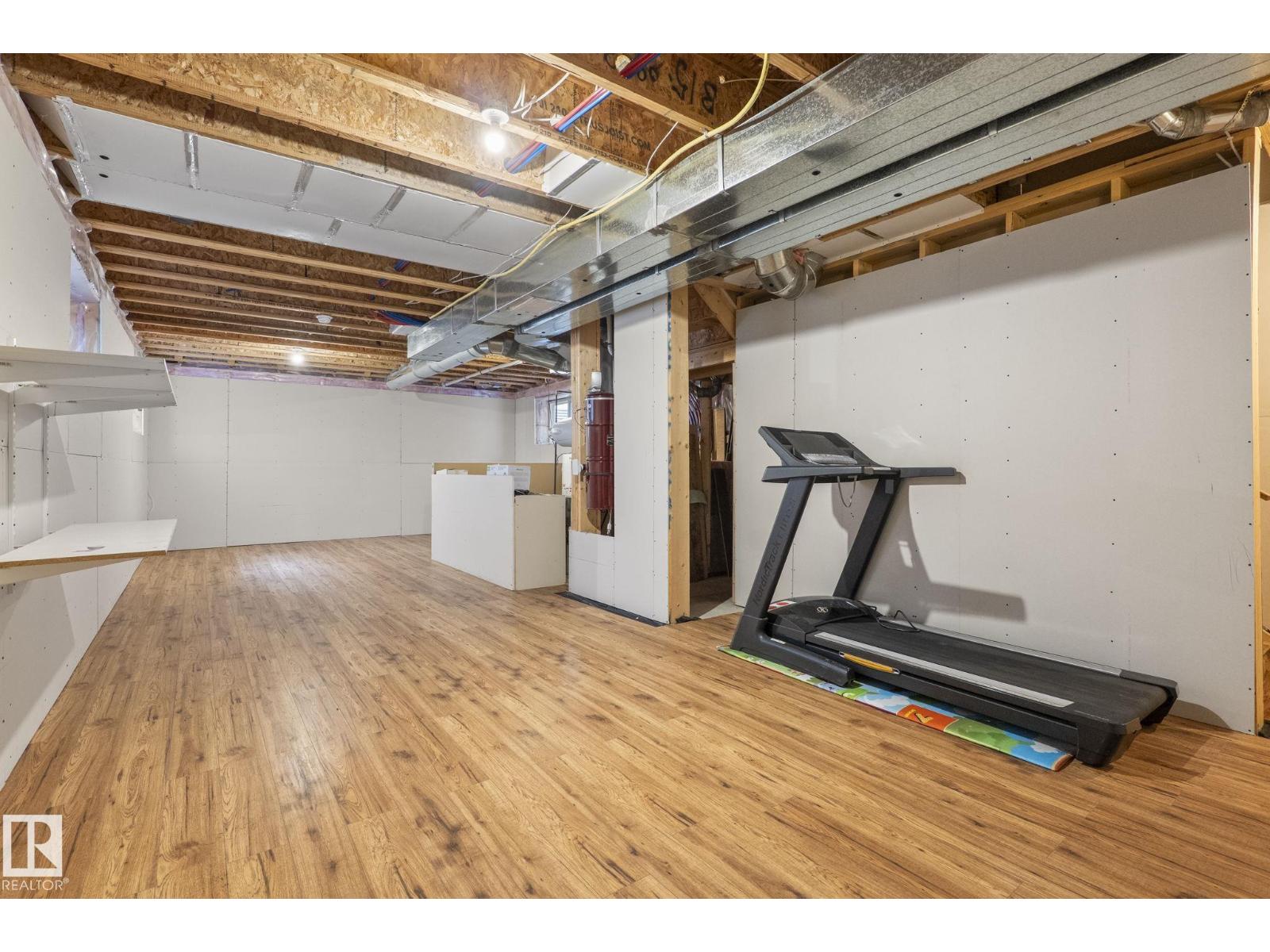 6927 cardinal wynd SW - 28