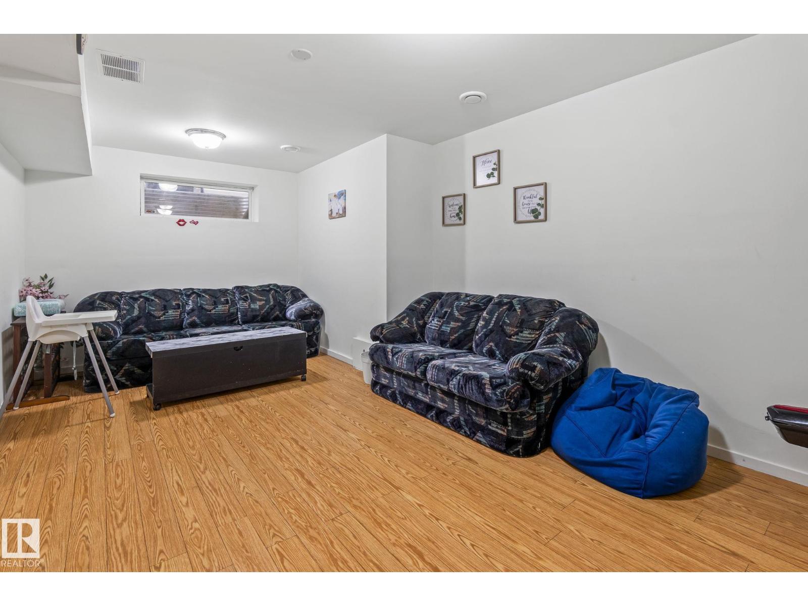 128 BROOKVIEW WY - 22