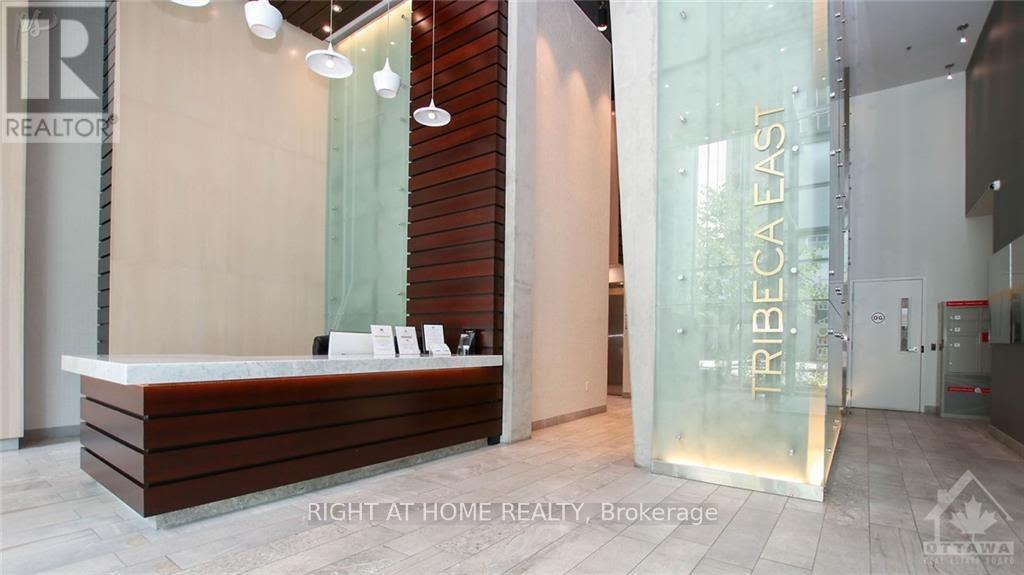 #2306 40 NEPEAN STREET - 24