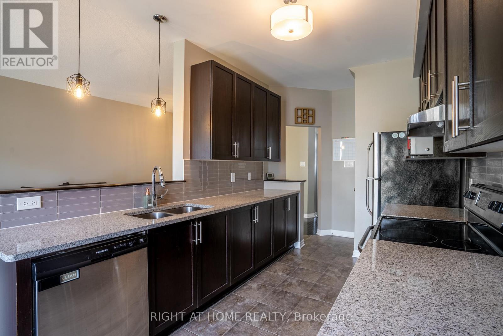3 Bed, 3 Bath House for Rent in Ottawa – 712 BRIAN GOOD AVENUE, Ottawa – MLS# X13441042 - Image 8