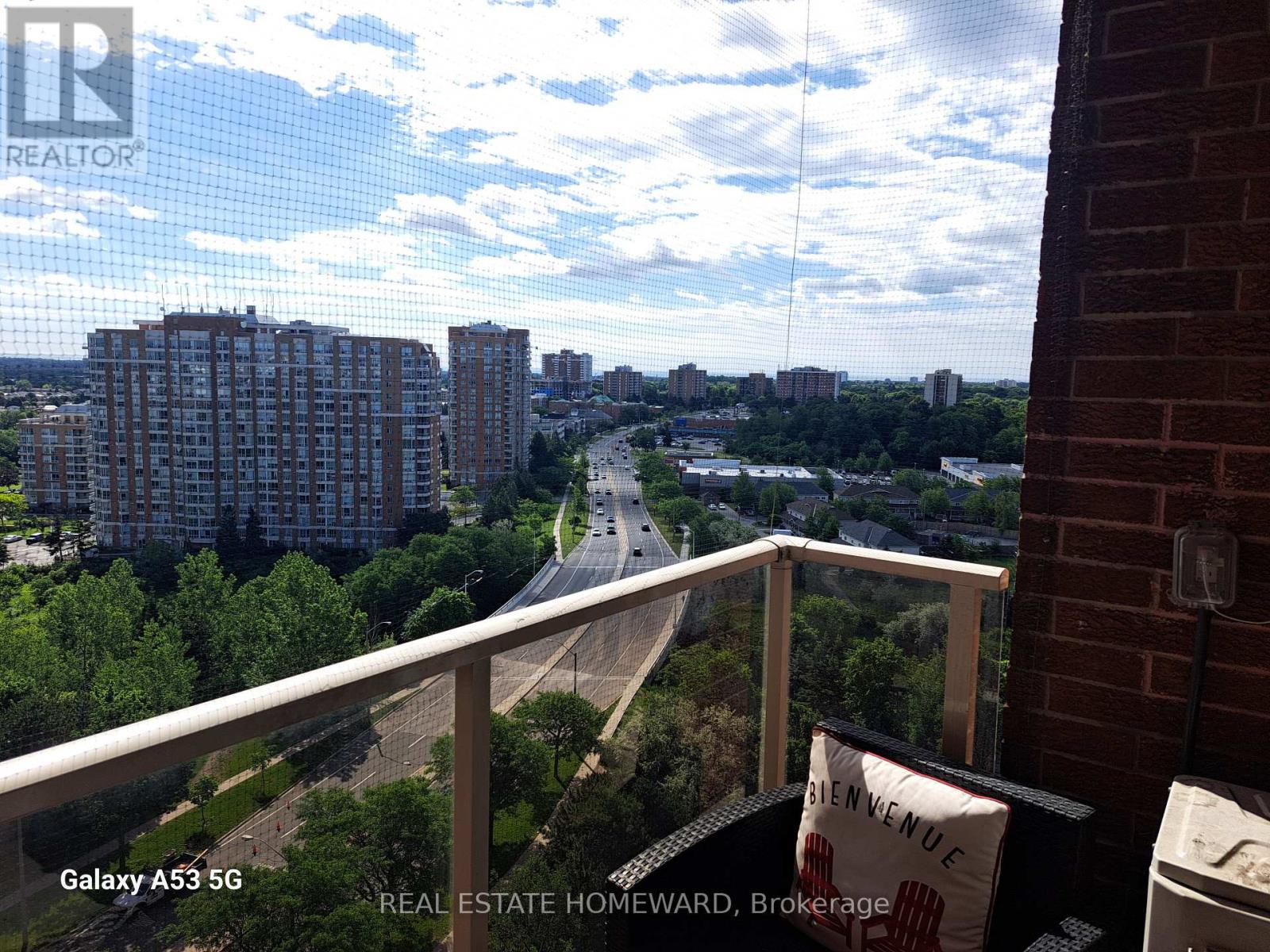 #1810 100 WINGARDEN COURT - 11