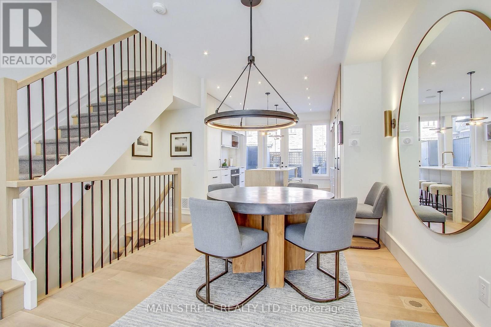 #27 12 POWSELAND CRESCENT - 18