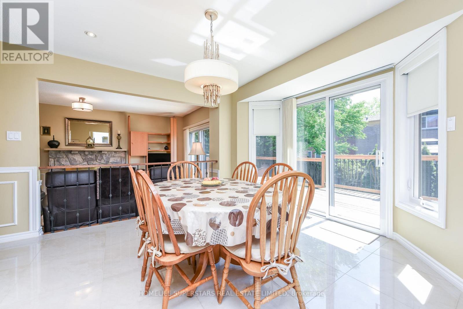 168 RIVER OAKS BOULEVARD E - 17
