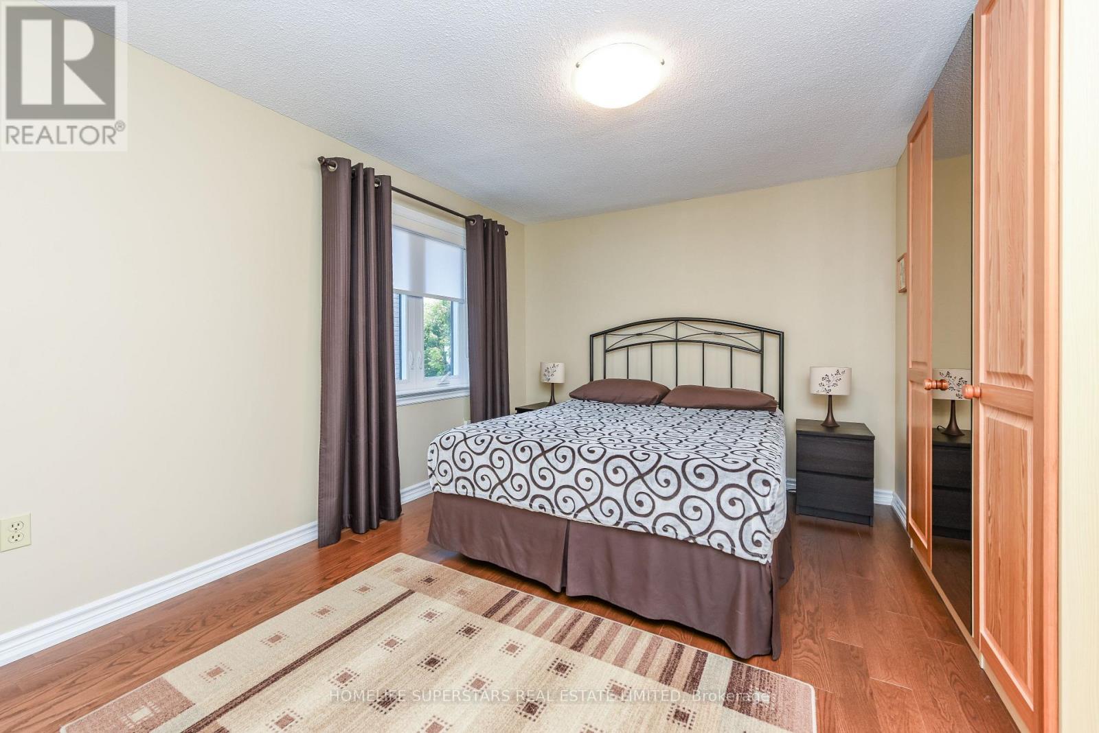 168 RIVER OAKS BOULEVARD E - 23