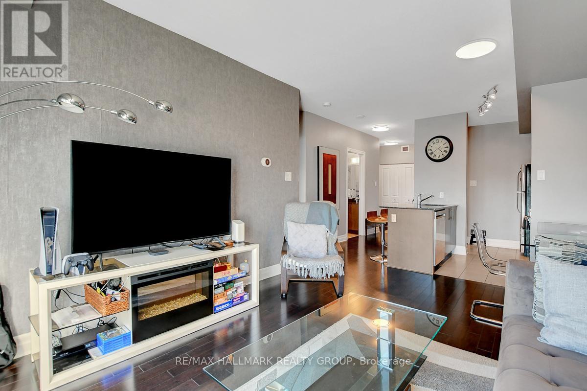 #1101 90 LANDRY STREET - 18
