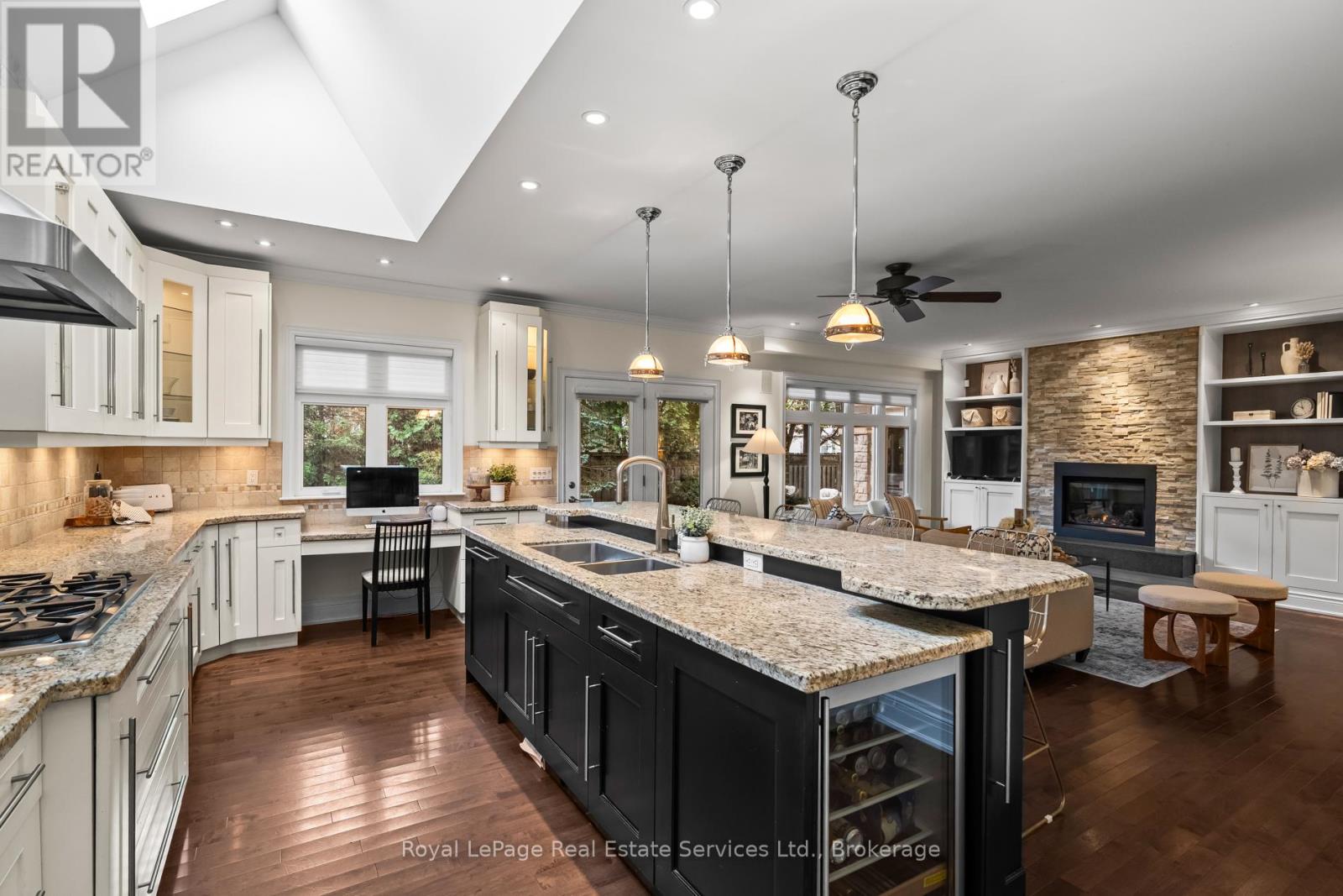 370 CHRISTINA DRIVE - 13