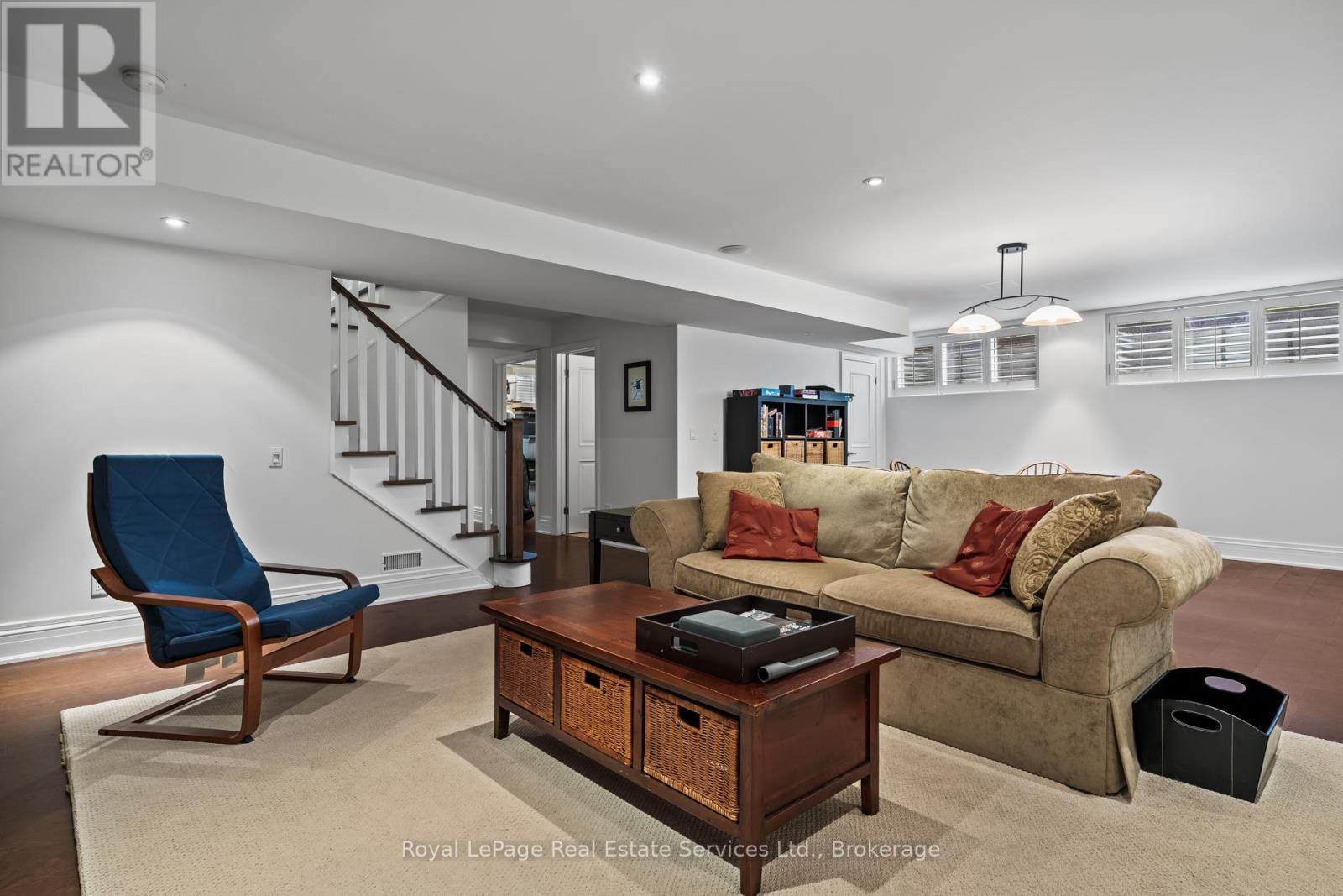 370 CHRISTINA DRIVE - 33