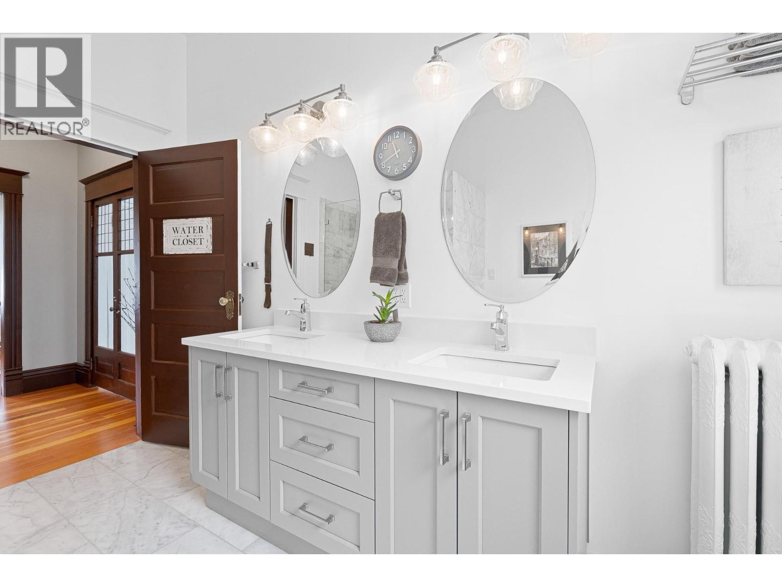 2326 GARCIA Street - 32