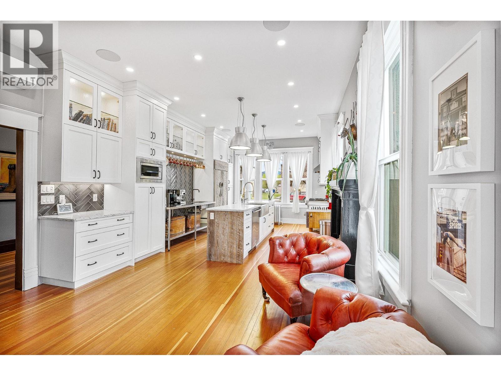 2326 GARCIA Street - 20