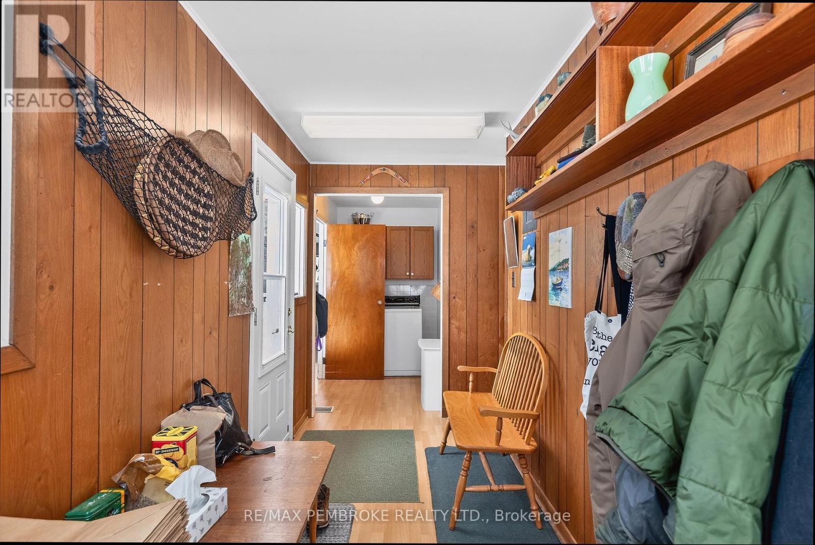 98 GLENDALE AVENUE - 31