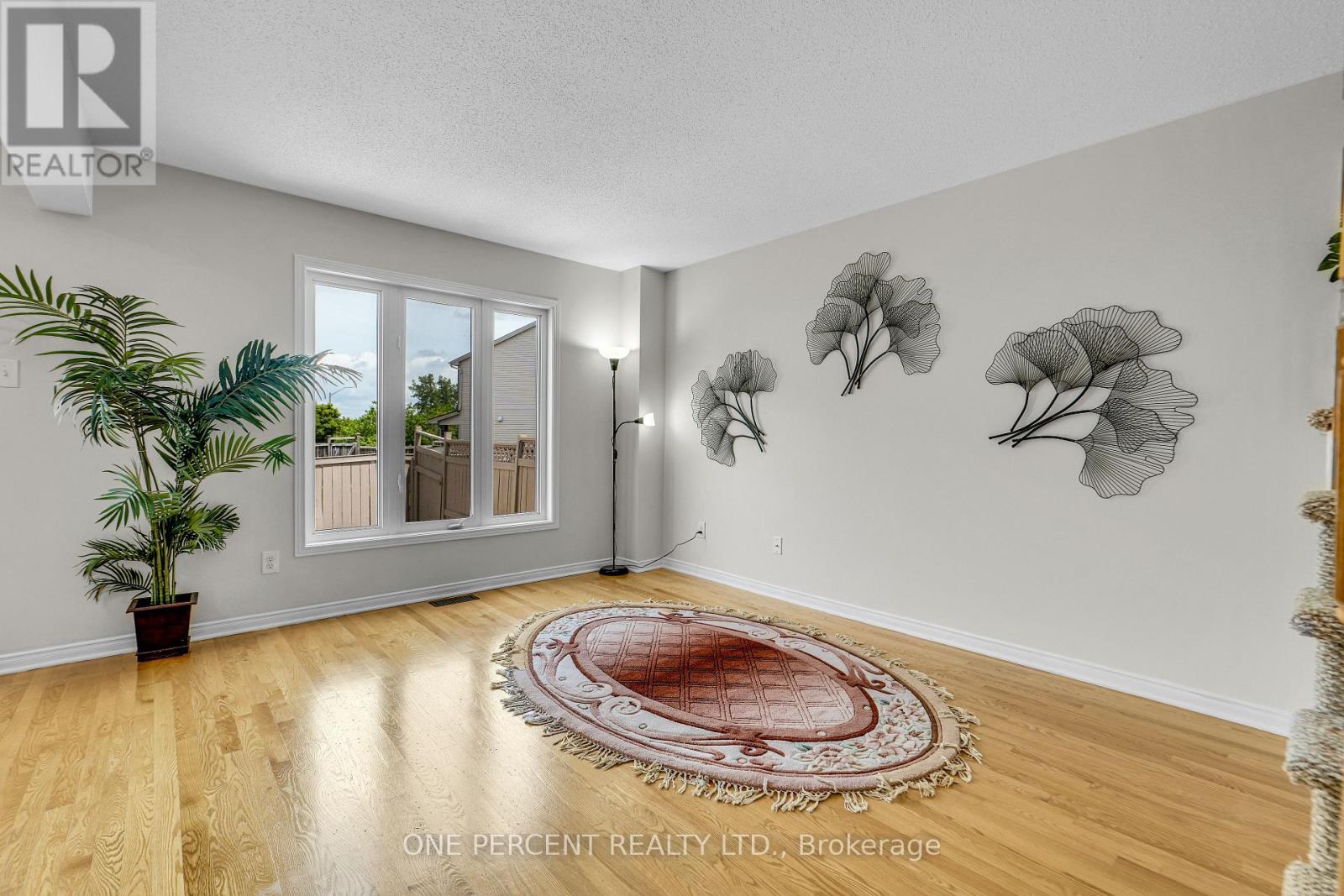 4 Bed, 3 Bath House for Sale in Ottawa – 236 ARRITA STREET, Ottawa – MLS# X13441154 - Image 10