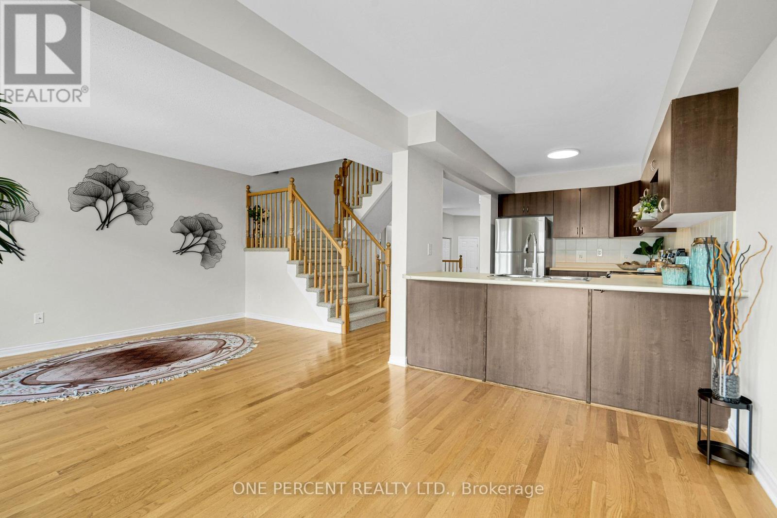 4 Bed, 3 Bath House for Sale in Ottawa – 236 ARRITA STREET, Ottawa – MLS# X13441154 - Image 14