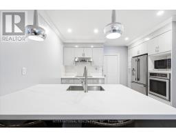 Bedroom - 568 Delaware Avenue N, Toronto, ON M6H2V2 Photo 6