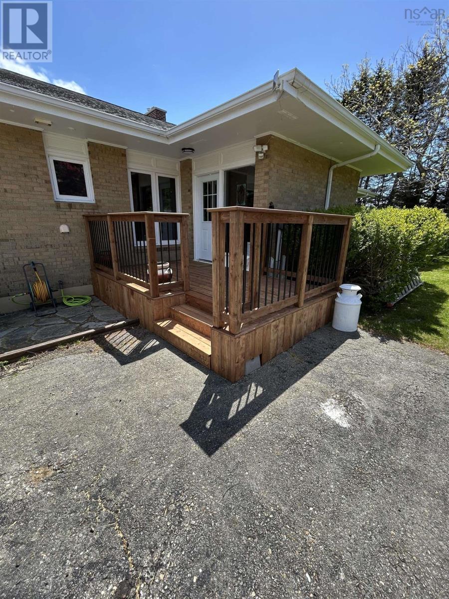18-20 Harbourview Drive - 3
