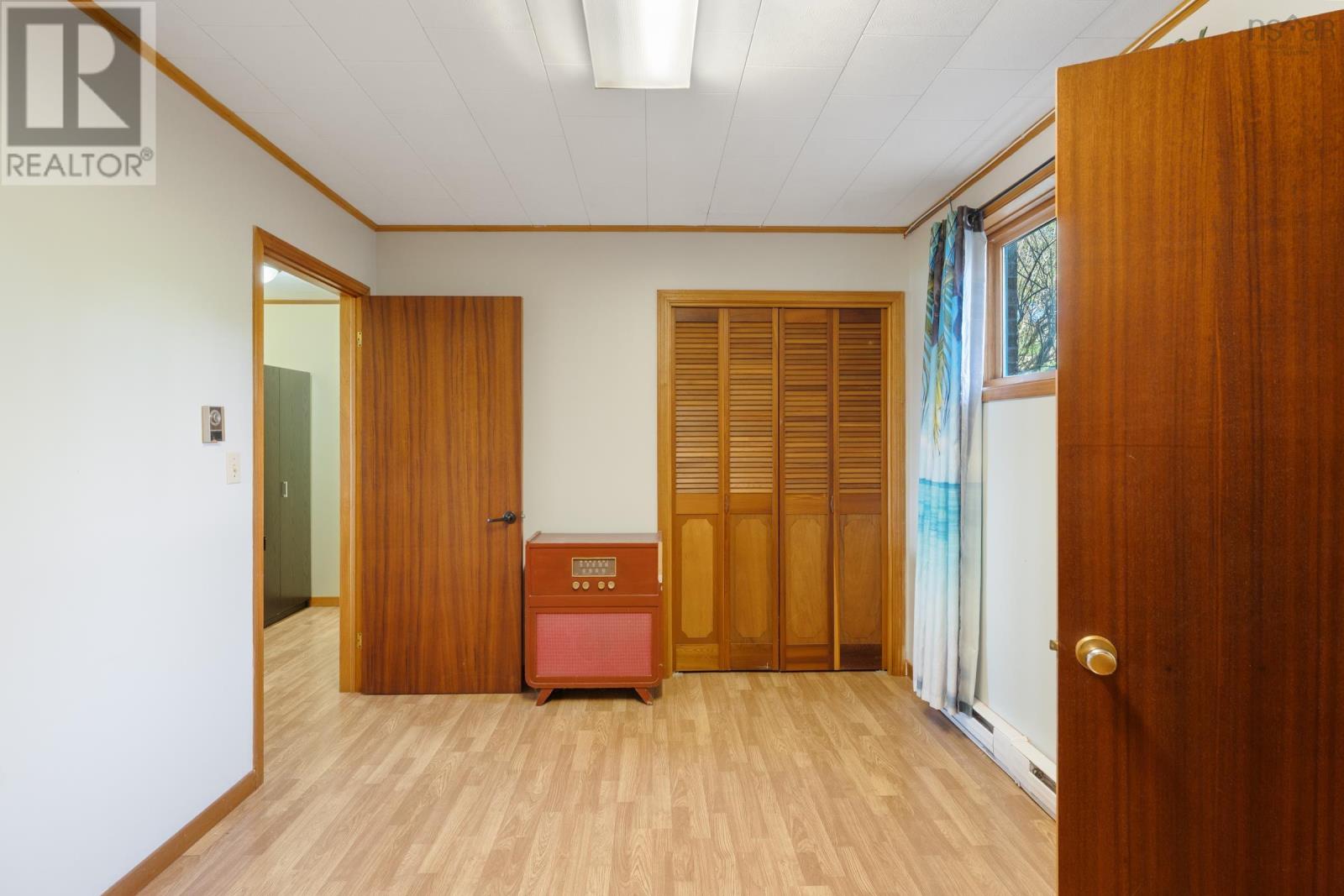 18-20 Harbourview Drive - 37